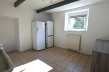 ? Maison d'habitation avec jardin, proches frontières Belgique et Luxembourg – 140 m² habitables avec double garage