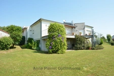 À VENDRE - Grande maison de plain-pied de 224 m² habitable (4 chambres) avec vue exceptionnelle sur forêt et plaine à Vaux-devant-Damloup (proche Verdun), terrain de 1359 m² ! 