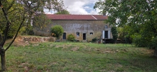 🏡MAISON FAMILIALE en PIERRE DE 196 M² - PETIT-FAILLY – 4 CHAMBRES  – PIÈCE DE VIE DE 73 M² – PRÈS DE 1 600 M² DE FONCIER – GRANGE - PROCHE BELGIQUE ET LUXEMBOURG