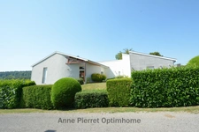 Maison d’Architecte de PLAIN-PIED 40 minutes BELGIQUE et 10 minutes de VERDUN 3 chambres, 224m² habitables sur un terrain de 13 ares 59