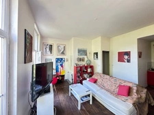 Appartement  T2 vendu  loué  immeuble Haussmanien ANGOULEME (16)