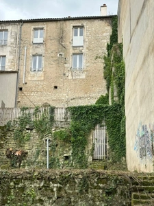 Immeuble de charme – Centre-ville d’Angoulême – Idéal résidence + investissement