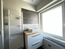 Loft neuf avec piscine et 4 chambres