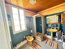 🏡 ANGOULÊME – LA BUSSATTE / VICTOR HUGO | MAISON DE VILLE AVEC JARDIN 🌿Maison à vendre 7 pièces  (16)