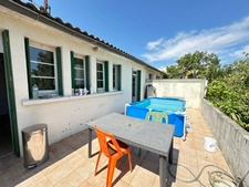 🏡 MAISON AVEC FORT POTENTIEL – À DEUX PAS DE L’IUT D’ANGOULÊME ! 🚀
