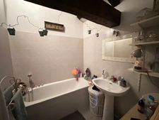 🏡 SUPERBE APPARTEMENT DE CHARME – EMPLACEMENT EXCEPTIONNEL À ANGOULÊME ! 🔑