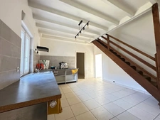 Maison 3 chambres à L'ISLE D'ESPAGNAC (16)
