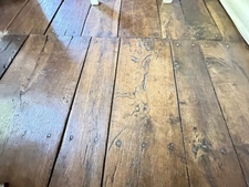 Appartement  T2 vendu  loué  immeuble Haussmanien ANGOULEME (16)
