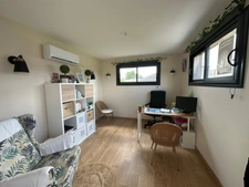  Local pro/ Bureau– Chalet autonome de 20 m²(Charente)