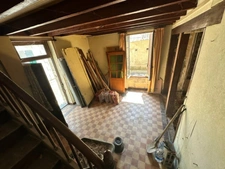 Maison à rénover + possibilité terrain non attenant bord de touvre en plus(8 k€). RUELLE SUR TOUVRE (16)