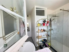 🏡 MAISON AVEC FORT POTENTIEL – À DEUX PAS DE L’IUT D’ANGOULÊME ! 🚀