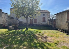 🏡 CHARMANT DOMAINE À LINARS – AUTHENTICITÉ, ESPACE & CONFORT ! 🌿✨
