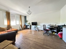 🏡 MAISON AVEC FORT POTENTIEL – À DEUX PAS DE L’IUT D’ANGOULÊME ! 🚀