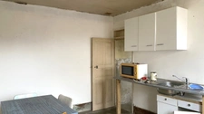 Maison plain-pied à vendre 3 pièces CHATEL GERARD (89) jardin