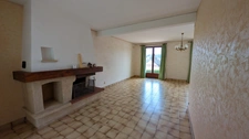 Detached house with basement, 4 bedrooms, garden, and veranda for sale in TONNERRE 89