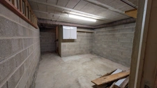Detached house with basement, 4 bedrooms, garden, and veranda for sale in TONNERRE 89