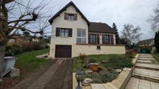 Detached house with basement, 4 bedrooms, garden, and veranda for sale in TONNERRE 89