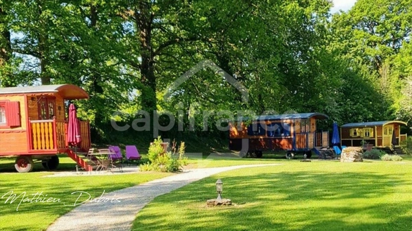 Élégance, rentabilité et art de vivre – Domaine touristique avec potentiel équestre aux portes de Padirac