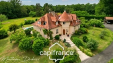 Maison de caractère 225 m² au sol avec piscine et vue campagne - À 5 minutes de Périgueux, Dordogne