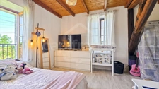 Renovated stone house with vineyard views, in the heart of a charming village