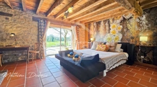 Élégance, rentabilité et art de vivre – Domaine touristique avec potentiel équestre aux portes de Padirac