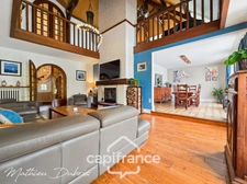 Character Property with 225 sqm Total Floor Area, Pool & Countryside Views – 5 Minutes from Périgueux, Dordogne