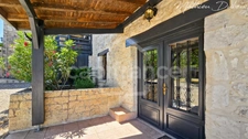 Renovated stone house with vineyard views, in the heart of a charming village