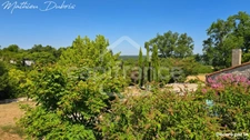 Renovated stone house with vineyard views, in the heart of a charming village