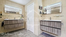 Character Property with 225 sqm Total Floor Area, Pool & Countryside Views – 5 Minutes from Périgueux, Dordogne