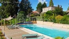Domaine en hameau privé avec activité touristique - Cadre d’exception entre Lot et Dordogne