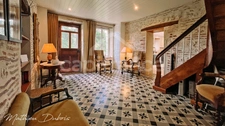 Domaine de prestige avec manoir, gîte et cottage sur 2,2 hectares de terrain paysager – Lot-et-Garonne