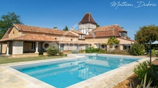 Domaine de caractère du XVIIᵉ siècle rénové - Propriété de charme avec piscine et parc arboré - Entre Périgueux et Bergerac