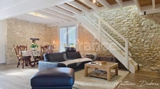 CHARACTER COUNTRY PROPERTY – 3.35 HECTARES, HEATED POOL & BEAUTIFULLY RENOVATED GUEST COTTAGE