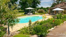 Grange en pierre rénovée avec piscine, 4 chambres, au cœur de la nature en Dordogne