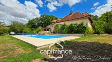 Character Property with 225 sqm Total Floor Area, Pool & Countryside Views – 5 Minutes from Périgueux, Dordogne
