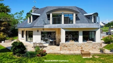 PLEUVEN – Maison de 229 m², 6 chambres, vie de plain-pied et espace indépendant