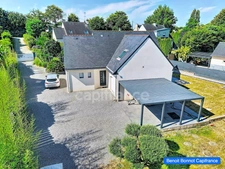 EXCLUSIVITÉ – GOUESNAC’H – MAISON FAMILIALE DE 150 M² AVEC PISCINE ET TERRAIN DE PLUS DE 2 100 M²