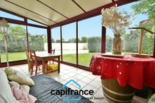 Maison à vendre 6 pièces - 162 m² - 31270 - piscine - terrain + 1000 m²
