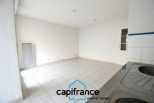 Appartement à vendre 1 pièces L'ISLE JOURDAIN (32) - residence sécurisée parking privatif