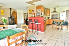 Maison à vendre 6 pièces - 162 m² - 31270 - piscine - terrain + 1000 m²