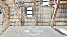 Local/bureau à vendre NUAILLE D'AUNIS (17), Dpt Charente Maritime (17), à vendre NUAILLE D'AUNIS, ensemble immobilier, d'une surface de 591,64 m2, le tout sur une parcelle cadastrée de 4710 m2. 