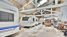 Local/bureau à vendre NUAILLE D'AUNIS (17), Dpt Charente Maritime (17), à vendre NUAILLE D'AUNIS, ensemble immobilier, d'une surface de 591,64 m2, le tout sur une parcelle cadastrée de 4710 m2. 
