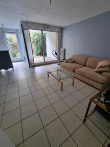 Opportunité d'achat à VENISSIEUX, T2 lumineux au calme