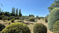 Property for sale between Peynier and Trets on over one hectare, main house approximately 225 m2