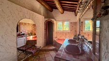 Property for sale between Peynier and Trets on over one hectare, main house approximately 225 m2