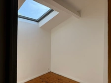 Maison de village 2 niveaux – Hameau calme Aix-en-Provence – Charme + Potentiel