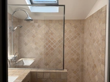 Maison de village 2 niveaux – Hameau calme Aix-en-Provence – Charme + Potentiel