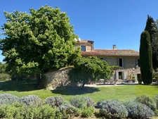 Mas provençal d'exception à Trets — entre Peynier et Aix-en-Provence