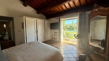 Property for sale between Peynier and Trets on over one hectare, main house approximately 225 m2