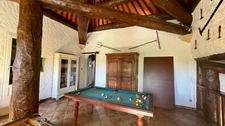 Property for sale between Peynier and Trets on over one hectare, main house approximately 225 m2